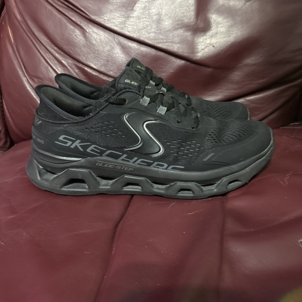 Skechers Womens Slip-ins: Glide-Step Altus Slip-in shoes Black - 150510-BBK 8.5 - Picture 3 of 10